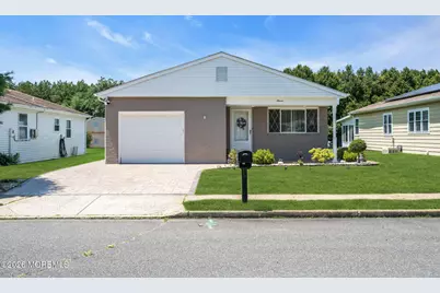 11 Burgess Court, Toms River Township, NJ 08757 - Photo 4