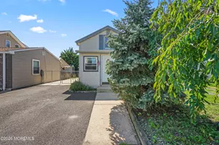 710 Beachview Ave, Union Beach, NJ 07735 - Photo 30