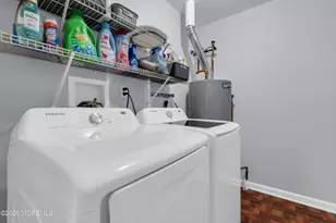71 Santa Rosa Ln, Tinton Falls, NJ 07724 - Photo 32