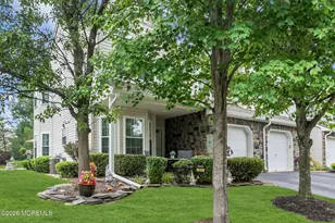 71 Santa Rosa Ln, Tinton Falls, NJ 07724 - Photo 2