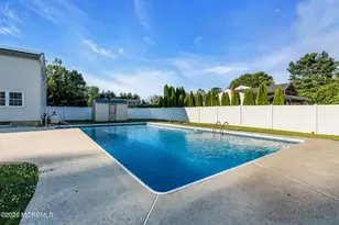 135 Coachman Dr N, Freehold, NJ 07728 - Photo 32