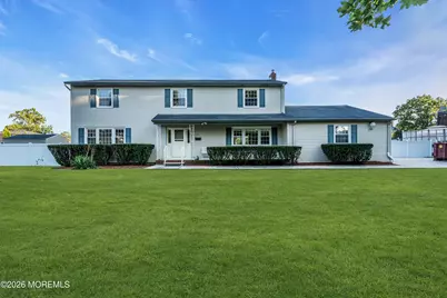 135 Coachman Drive N, Freehold, NJ 07728 - Photo 2