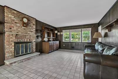 135 Coachman Drive N, Freehold, NJ 07728 - Photo 46