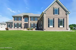 2 Kirsten Dr, Freehold, NJ 07728 - Photo 2