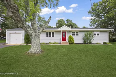 13 Maple Lane, Howell Township, NJ 07731 - Photo 2