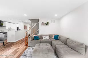 20 Harbor Cir, Freehold, NJ 07728 - Photo 10