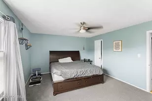 20 Harbor Cir, Freehold, NJ 07728 - Photo 34