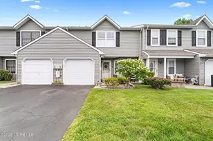 20 Harbor Cir, Freehold, NJ 07728 - Photo 1