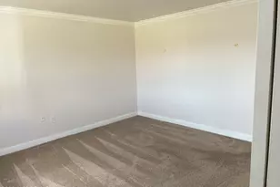 60 Manchester Ct, Freehold, NJ 07728 - Photo 12