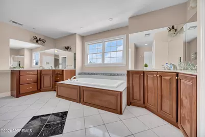 201 Sidney Road, Franklin Township, NJ 08867 - Photo 36