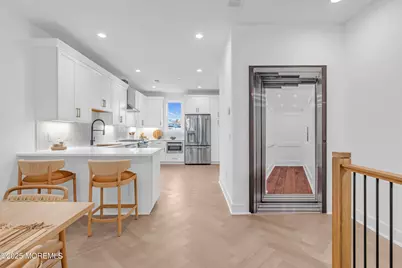 60 Hudson Avenue, Red Bank, NJ 07701 - Photo 2