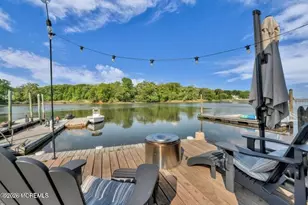 475 Locust Point Rd, Rumson, NJ 07760 - Photo 1