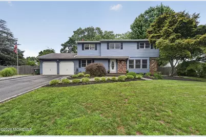 146 Juniper Drive, Freehold, NJ 07728 - Photo 2