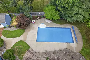 146 Juniper Dr, Freehold, NJ 07728 - Photo 54