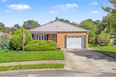 17 Freeport Court, Toms River Township, NJ 08757 - Photo 2