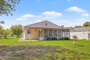 17 Freeport Ct, Toms River Township, NJ 08757 - Photo 30