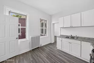 132 4th Ave, Roebling, NJ 08554 - Photo 4