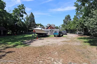 105 E Bay Avenue, Manahawkin, NJ 08050 - Photo 54