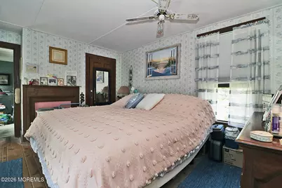 105 E Bay Avenue, Manahawkin, NJ 08050 - Photo 32