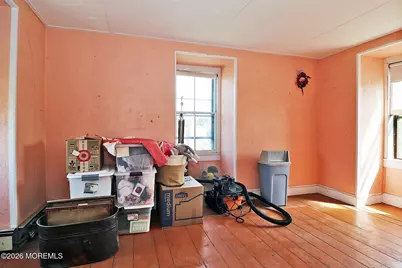 105 E Bay Avenue, Manahawkin, NJ 08050 - Photo 34