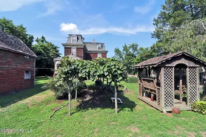 105 E Bay Avenue, Manahawkin, NJ 08050 - Photo 38