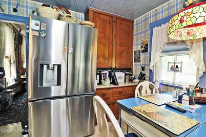 105 E Bay Avenue, Manahawkin, NJ 08050 - Photo 16