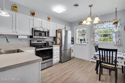 5B Yorkshire Court, Manchester Township, NJ 08759 - Photo 8