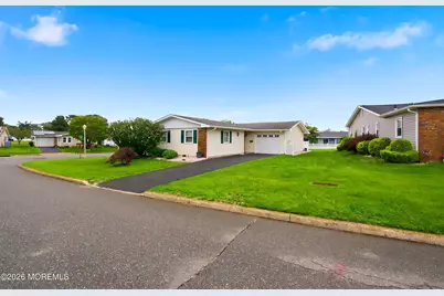 27 Tony Court, Brick, NJ 08724 - Photo 2