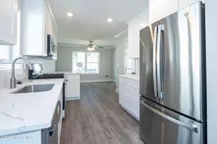 195 Greenwood Dr, Keyport, NJ 07735 - Photo 10