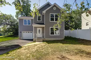 195 Greenwood Dr, Keyport, NJ 07735 - Photo 1