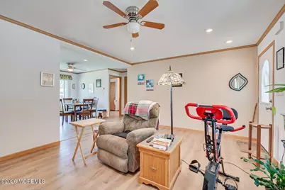 22 Easy Street, Freehold, NJ 07728 - Photo 8