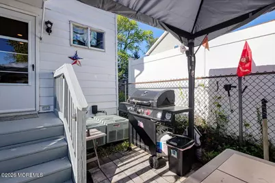 945 N Concourse, Aberdeen Township, NJ 07735 - Photo 24