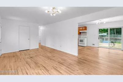 809 Commonwealth Boulevard, Toms River Township, NJ 08757 - Photo 8