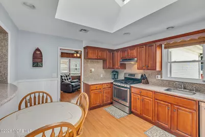 913 River Avenue, Point Pleasant, NJ 08742 - Photo 8