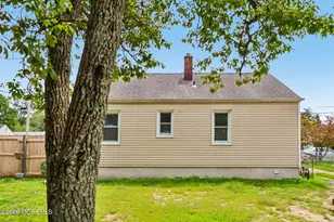 515 Willow St, Lakehurst, NJ 08733 - Photo 20