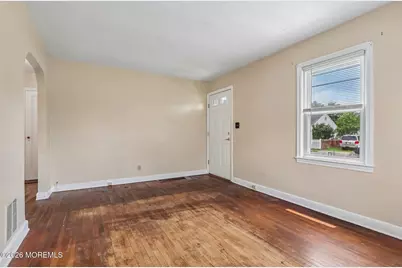 515 Willow Street, Lakehurst, NJ 08733 - Photo 4