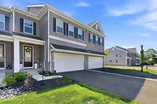 1402 Journey Ave, Marlboro Township, NJ 07746 - Photo 2