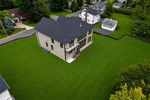 11 Hobart St, Marlboro Township, NJ 07746 - Photo 4