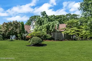 2192 S Tiiu Ct, Toms River Township, NJ 08755 - Photo 4
