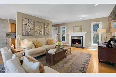33 Tower Hill Drive, Red Bank, NJ 07701 - Photo 2