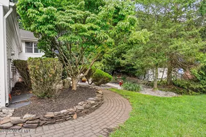 323 Union Hill Road, Manalapan Township, NJ 07726 - Photo 48