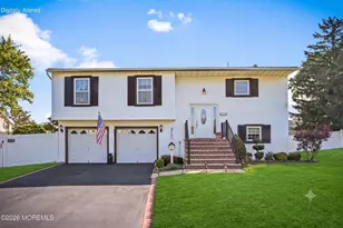 20 Jay Ct, Hazlet Township, NJ 07730 - Photo 1