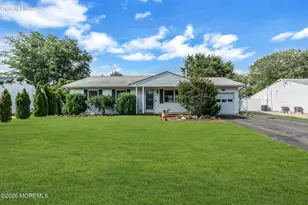 1006 Clubhouse Dr, Forked River, NJ 08731 - Photo 2