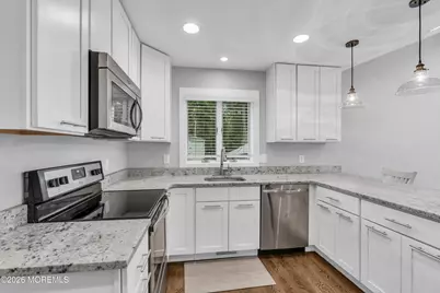 10 Oakwood Drive, New Egypt, NJ 08533 - Photo 16