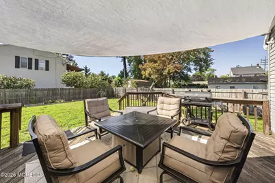 2010 Florence Avenue, Hazlet Township, NJ 07730 - Photo 24