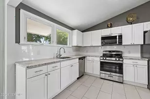 328 Georgia Dr, Brick, NJ 08723 - Photo 8