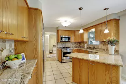 6 Lake Ontario Lane, Morganville, NJ 07751 - Photo 10