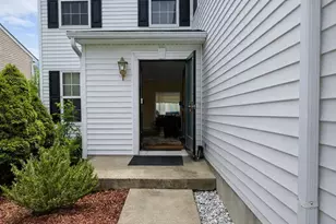 12 Durham Dr, Columbus, NJ 08022 - Photo 2