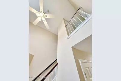 29 Heron Court, Manalapan Township, NJ 07726 - Photo 14