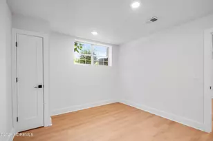 304 College Dr, Edison, NJ 08817 - Photo 12
